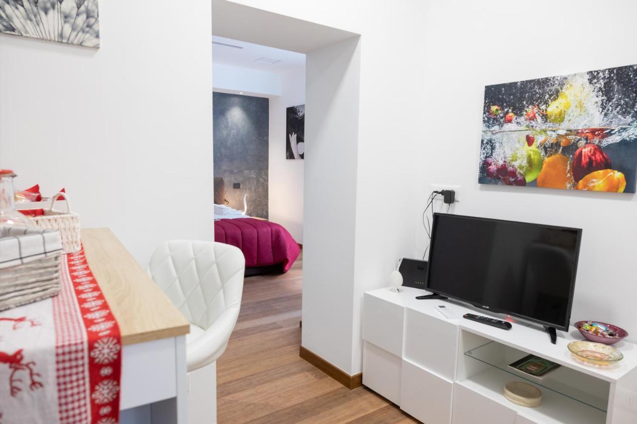 Appartement Eutuxia à Tarente Extérieur photo